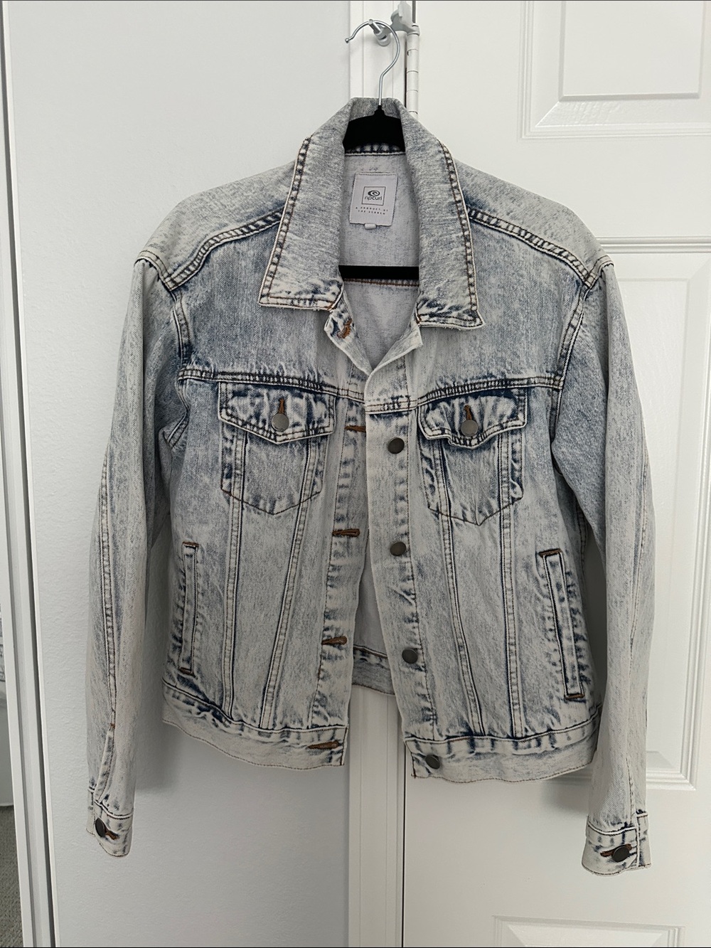 Rip Curl Light Acid Wash Blue Denim Jacket